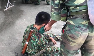 Xe quân sự bị lật ở Quốc Oai, hàng chục chiến sĩ bị thương