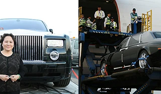 Bà Diệp ra sân bay đón xế hộp năm 2008. Ảnh: Hoàng Lộc.