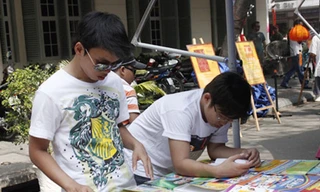 Đường sách tết Tân Mão. Ảnh: VNE