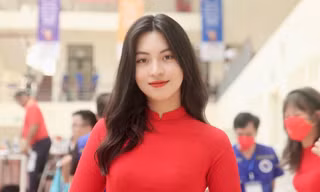 Ngắm nhan sắc cuốn hút của các nữ tình nguyện viên tại SEA Games 31