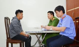 Đối tượng Hoàng tại Cơ quan Công an