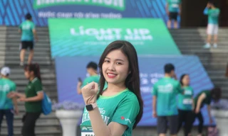 1.000 vận động viên tham gia ‘Bước chạy tới đỉnh thiêng’