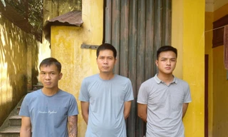 Ba đối tượng cưỡng đoạt tài sản