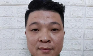 Đối tượng Khánh tại cơ quan công an