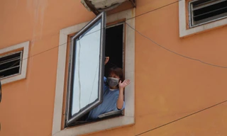 Một công nhân ở trọ trong vùng phong tỏa tại huyện Việt Yên, tỉnh Bắc Giang