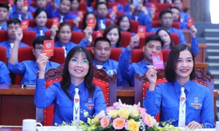 Hai đại biểu nữ được bầu vào Đoàn Chủ tịch tại Đại hội