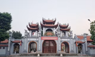 Thăm ngôi đền ở nơi 'tam giang tụ hội'