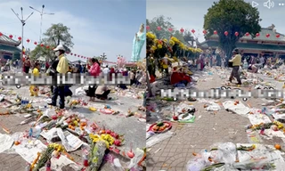 Đồ lễ ngập sân chùa ở Bạc Liêu