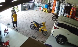 Tài xế trong vụ nổ súng ở Vĩnh Long bị liệt nửa người, còn vỏ đạn li ti trong não