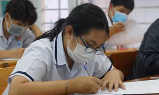 Bắt trend "nhanh như chớp", đề thi Văn vào lớp 10 ngày càng "mở" và hay