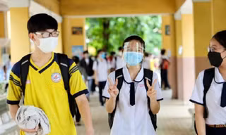 Chuyện học online của teen cuối cấp: Dễ "tụt mood", áp lực nhân đôi khi sắp vượt vũ môn
