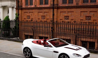'Hàng nóng' Aston Martin Vantage Roadster lộ diện