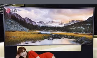 Tivi màn hình cong nét gấp 4 lần màn hình HD