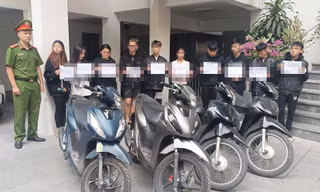Bộ trưởng Công an yêu cầu xử lý dứt điểm tình trạng lạng lách, đua xe