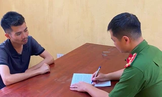 'Tín dụng đen' khủng bố nhà dân bằng mắm tôm, dầu luyn