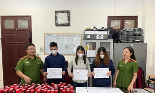 Hà Nội: Phá đường dây làm giả hợp đồng lao động, giấy xác nhận lương