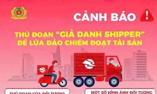Một phụ nữ bị 'hack' 2 tài khoản ngân hàng vì tin lời kẻ giả danh shipper