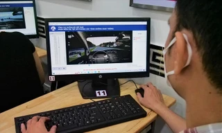 Đề xuất tài xế phải thực hiện 'bài test' do CSGT kiểm tra để được phục hồi điểm Giấy phép lái xe