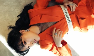 Phùng Khánh Linh xuất hiện trên tờ Variety, được gọi là “Hiện tượng nhạc Pop Việt Nam“