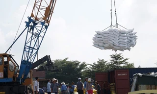 Theo thống kê mới nhất của Tổng cục Hải quan, từ đầu năm đến 15/3, cả nước xuất khẩu xấp xỉ 1,3 triệu tấn gạo, tổng trị giá khoảng 601 triệu USD Ảnh: Cảnh Kỳ