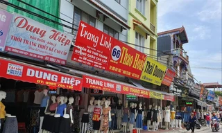 Khu vực cửa hàng giới thiệu sản phẩm tại Dốc Lã