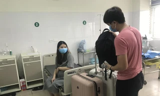 30 người phải cách ly sau khi về từ tâm dịch Vũ Hán được ra viện