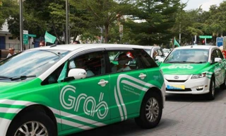 Liên bộ thống nhất lắp 'hộp đèn' cho xe công nghệ