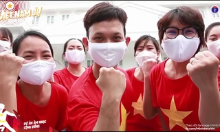 MV có thêm phiên bản tiếng Anh