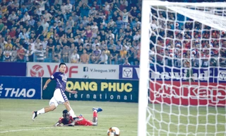 HAGL gục ngã trước chủ nhà Hà Nội trên sân Hàng Đẫy chiều 6/6 ảnh: NHƯ Ý