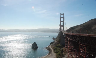 Cầu Cổng Vàng và vịnh San Francisco Ảnh: Xuân Ba