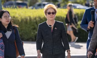 Cựu Đại sứ Mỹ tại Ukraine Marie Yovanovitch chuẩn bị ra điều trần về ông Trumpảnh: AP