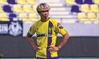 Công Phượng ngày càng gặp khó ở Bỉ khi CLB Sint-Truiden liên tục tăng cường lực lượng cho hàng công 