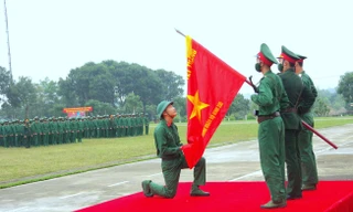 Gần 3.000 chiến sĩ Sư đoàn bộ binh chủ lực 324 xuất ngũ