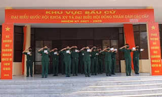 Sôi động ‘Vũ điệu đi bầu’ của tuổi trẻ Học viện Kỹ thuật Quân sự