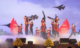 Sáng mãi phẩm chất Bộ đội Cụ Hồ