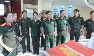 Thượng tướng Lê Huy Vịnh: Xây dựng người phụ nữ Quân đội trí tuệ, bản lĩnh