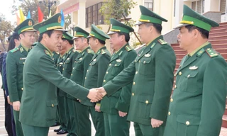 Thiếu tướng Lê Đức Thái tới làm việc với Bộ Chỉ huy Bộ đội Biên phòng tỉnh Gia Lai, chiều 18/1