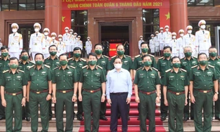 Thủ tướng dự, chỉ đạo Hội nghị Quân chính toàn quân