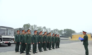 Lữ đoàn Vận tải 971 đón quân nhân trở về từ Thổ Nhĩ Kỳ 