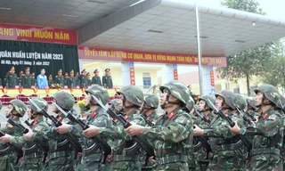 Tuổi trẻ Trung đoàn Thủ đô biểu dương sức mạnh