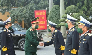 Đại tướng Phan Văn Giang và các tướng lĩnh Hải quân tham dự hội nghị