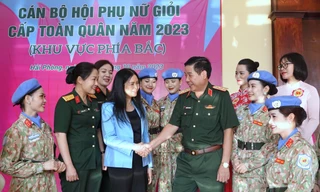 Bóng hồng toàn quân về đất cảng Hải Phòng đua tài