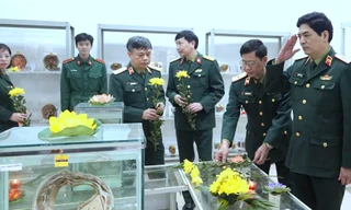 Tri ân những người hiến thi thể cho y học tại Học viện Quân y