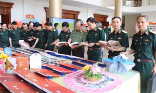 Các nhà khoa học và tướng lĩnh nói về mặt trận bảo vệ nền tảng tư tưởng của Đảng
