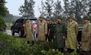 Bộ Tổng tham mưu yêu cầu Quân đội tập trung ứng phó bão số 4, sẵn sàng tìm kiếm cứu nạn
