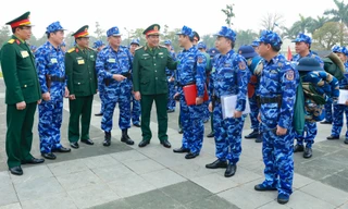Bộ Tổng tham mưu kiểm tra chuyển trạng thái sẵn sàng chiến đấu của Cảnh sát biển