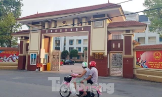 Trụ sở UBND huyện Vĩnh Tường - nơi đoàn Thanh tra Bộ Xây dựng bị lập biên bản vì có hành vi đòi chung chi lên đến chục tỷ đồng. Ảnh: Phan Thiên.