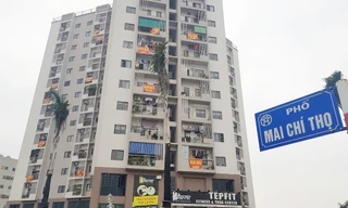 Bị cắt điện nước, dân chung cư rao bán nhà để phản đối