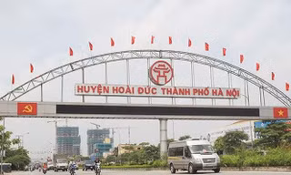 Phó Thủ tướng vừa đề nghị xử lý trách nhiệm đảng đối với nguyên Chủ tịch huyện Hoài Đức (nhiệm kỳ 2000-2005) do cấp sổ đỏ trái luật.