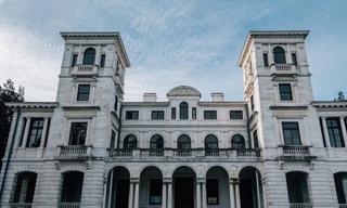 10 biệt thự bị bỏ hoang từng được coi là 'đỉnh cao xa xỉ'